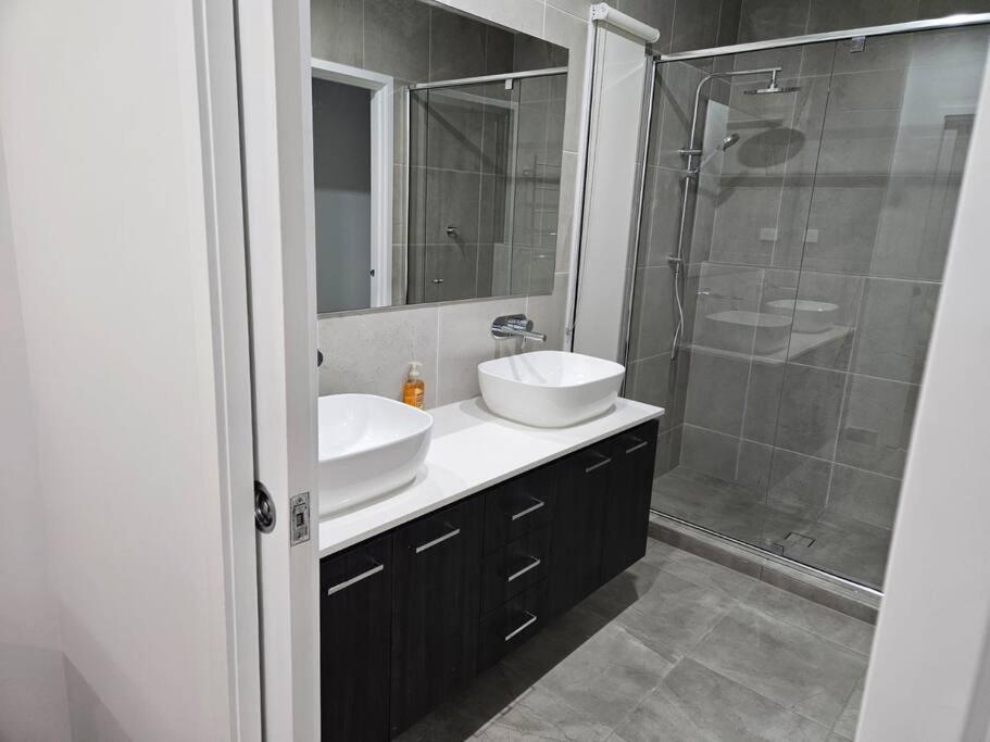 Junior Suite Two Double Beds Skyline View