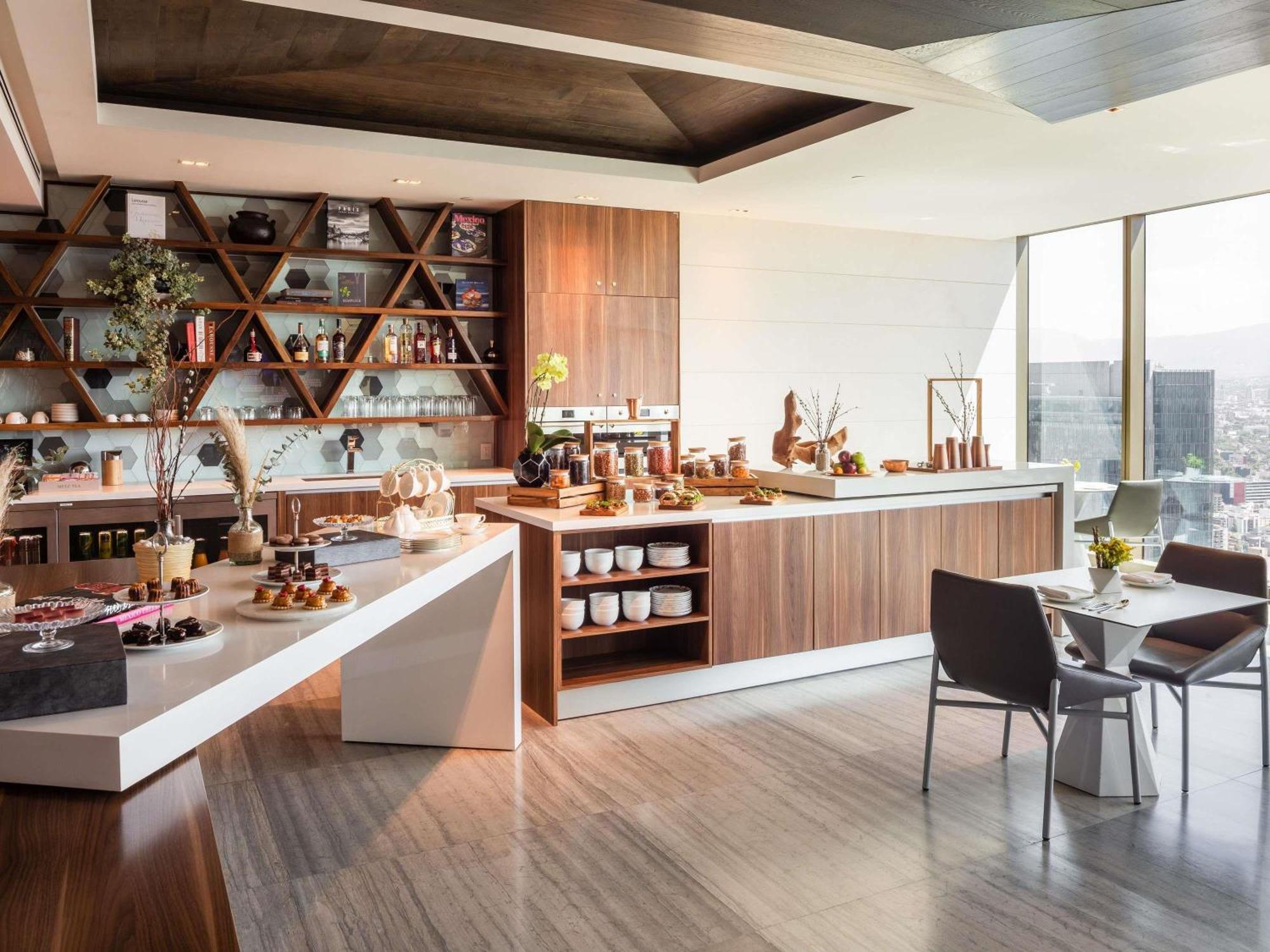Prestige Suite Terrace